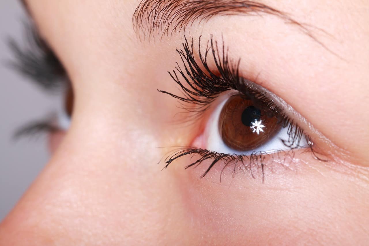 excessive use of binoculars effect on eyes